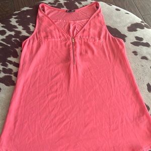 Woman’s express top